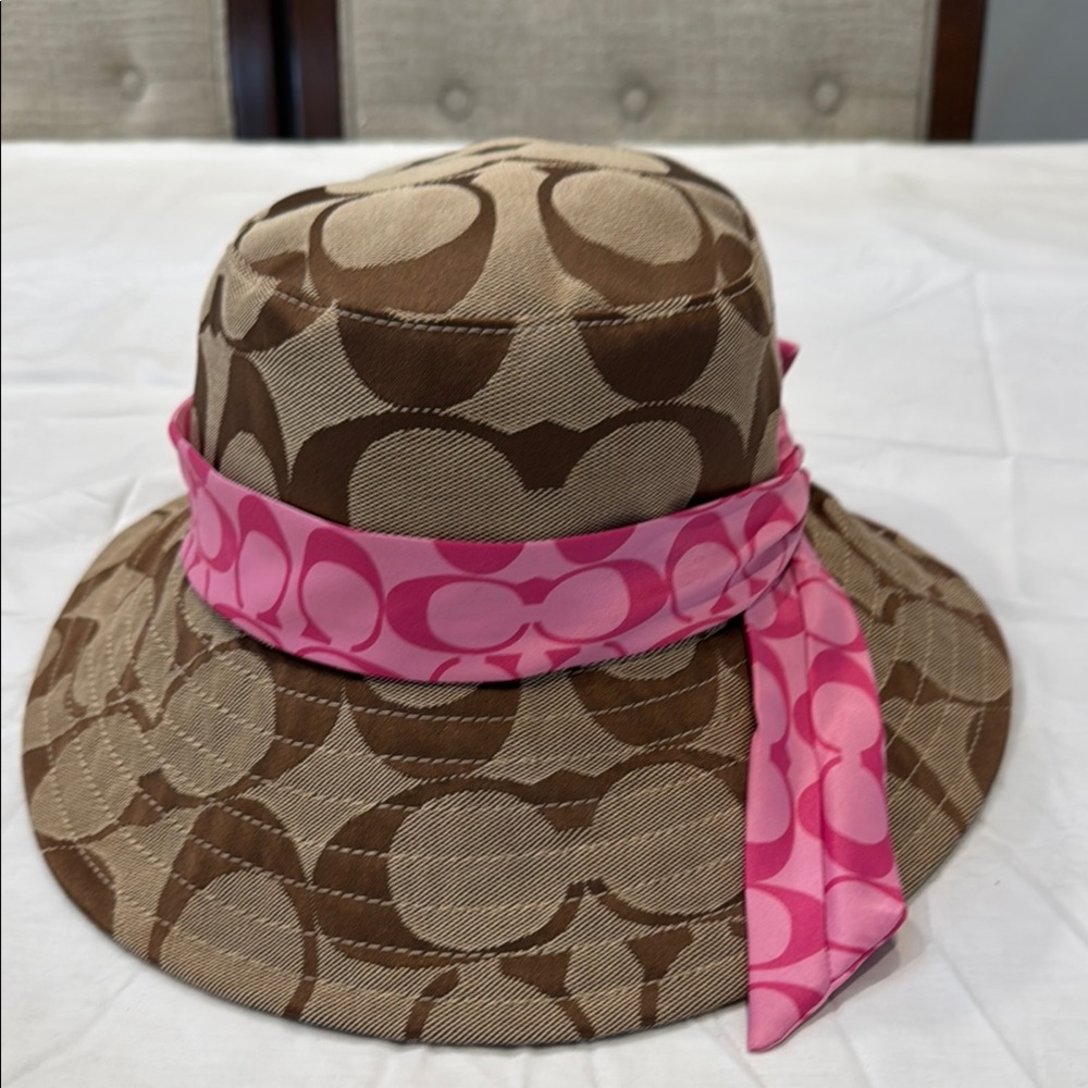 Authentic Coach Pink Patterned Hat - Picture 1 of 10